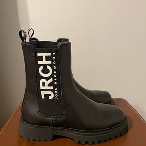 John Richmond woman’s boots